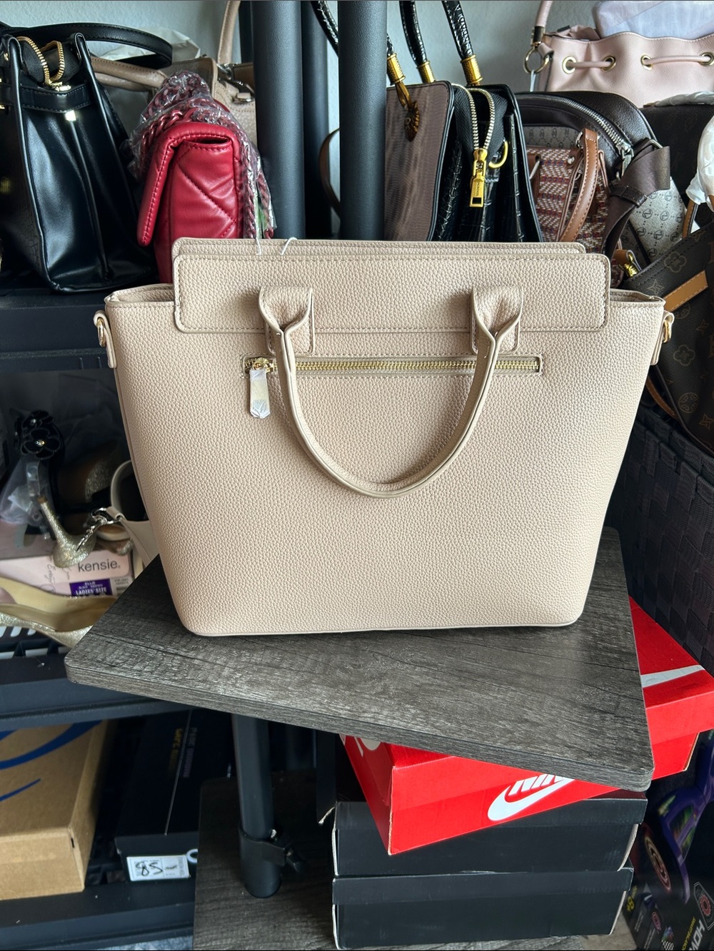 Elegant Cream Tote Bag with Gold Hardware